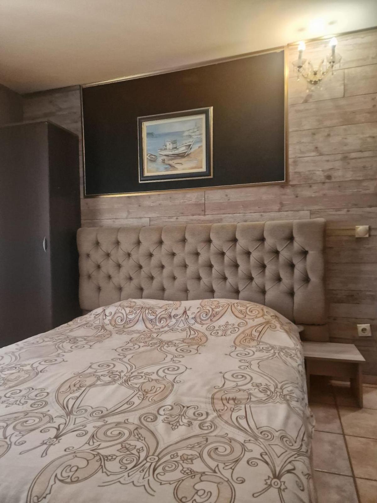 Guest House Maja 노비사드 외부 사진
