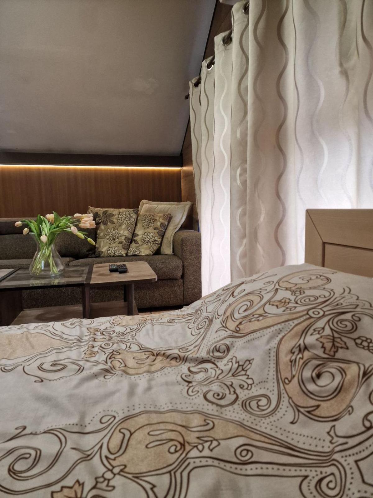 Guest House Maja 노비사드 외부 사진